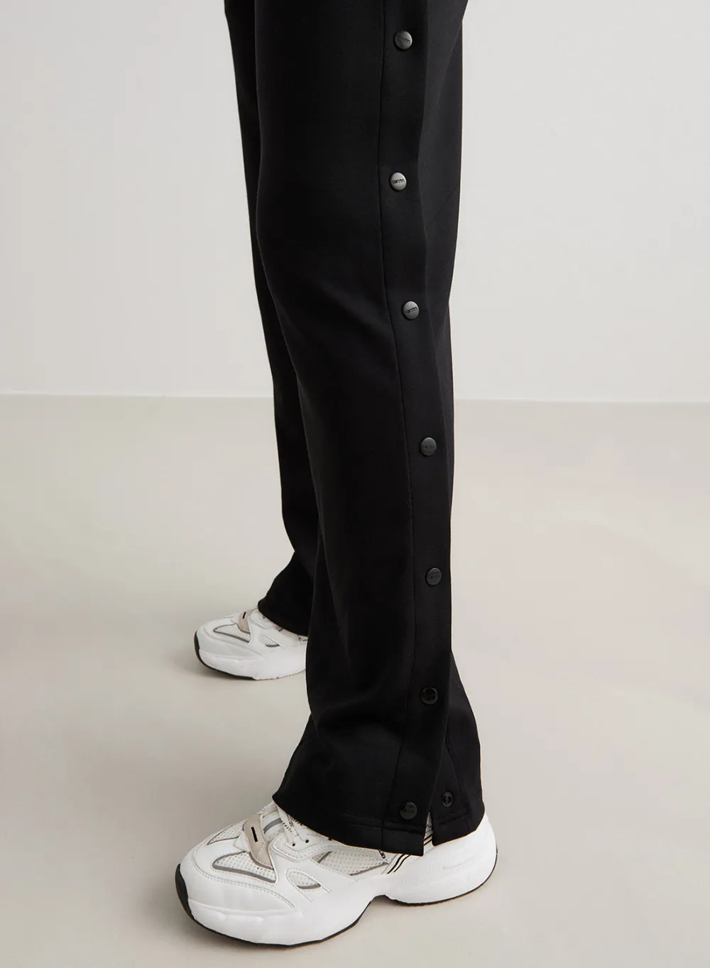 AIM’N Comfy Buttoned Pants
