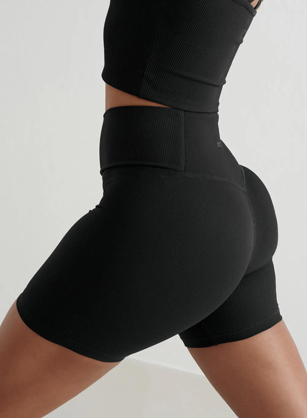 AIM’N Ribbed Performance Midi Biker Shorts