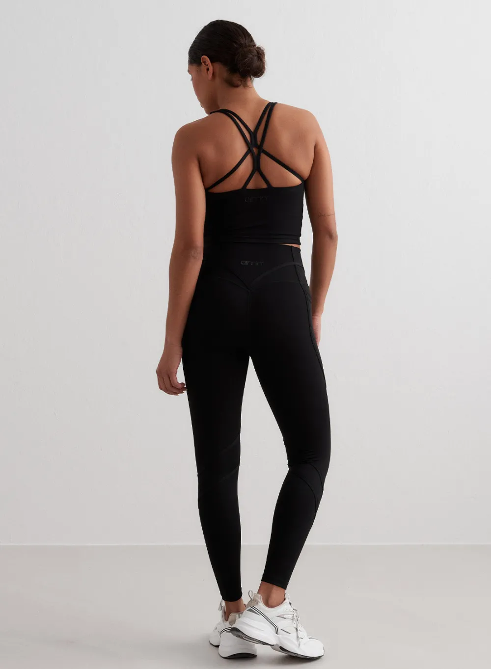 AIM’N Sculpting Strappy Bralette