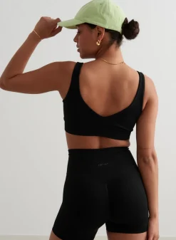 AIM’N Shape Seamless Deep Cut Bra