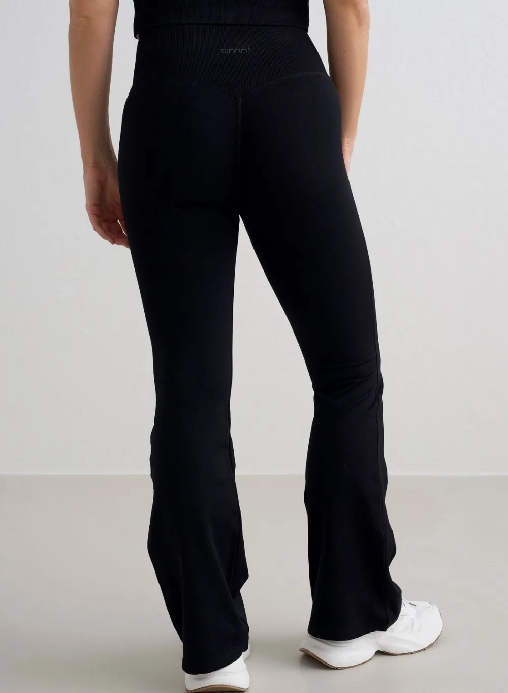 AIM’N Black Shape Seamless Flare Petite Tights