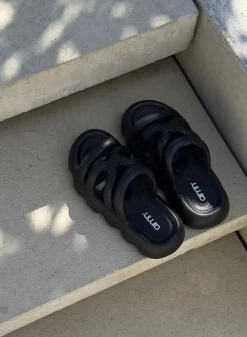 AIM’N Black Strappy Slide