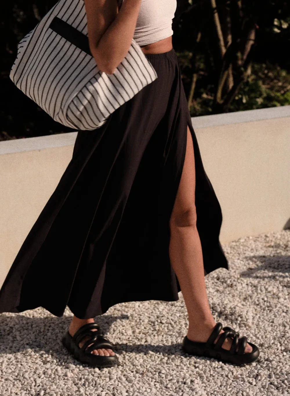 AIM’N Black Strappy Slide