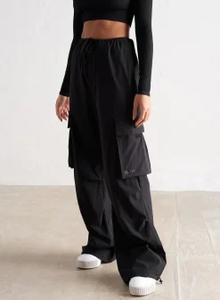 AIM’N Windbreaker Parachute Pants
