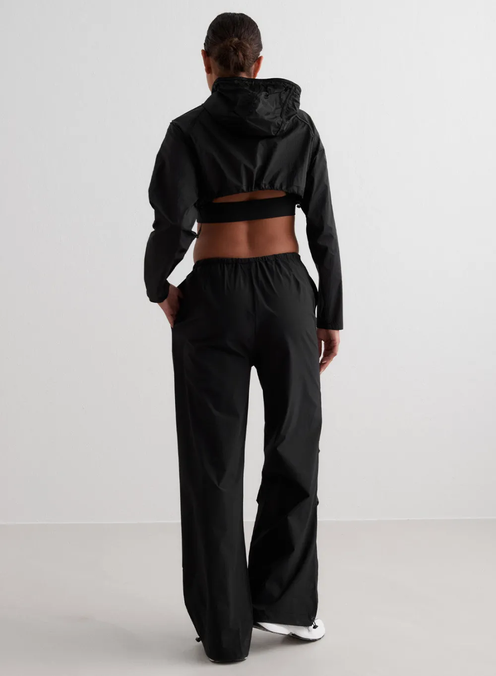 AIM’N Windbreaker Plain Parachute Pants