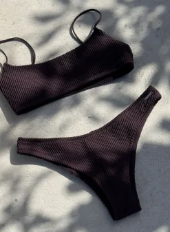 AIM’N Cacao Capri Sporty Strap Bra