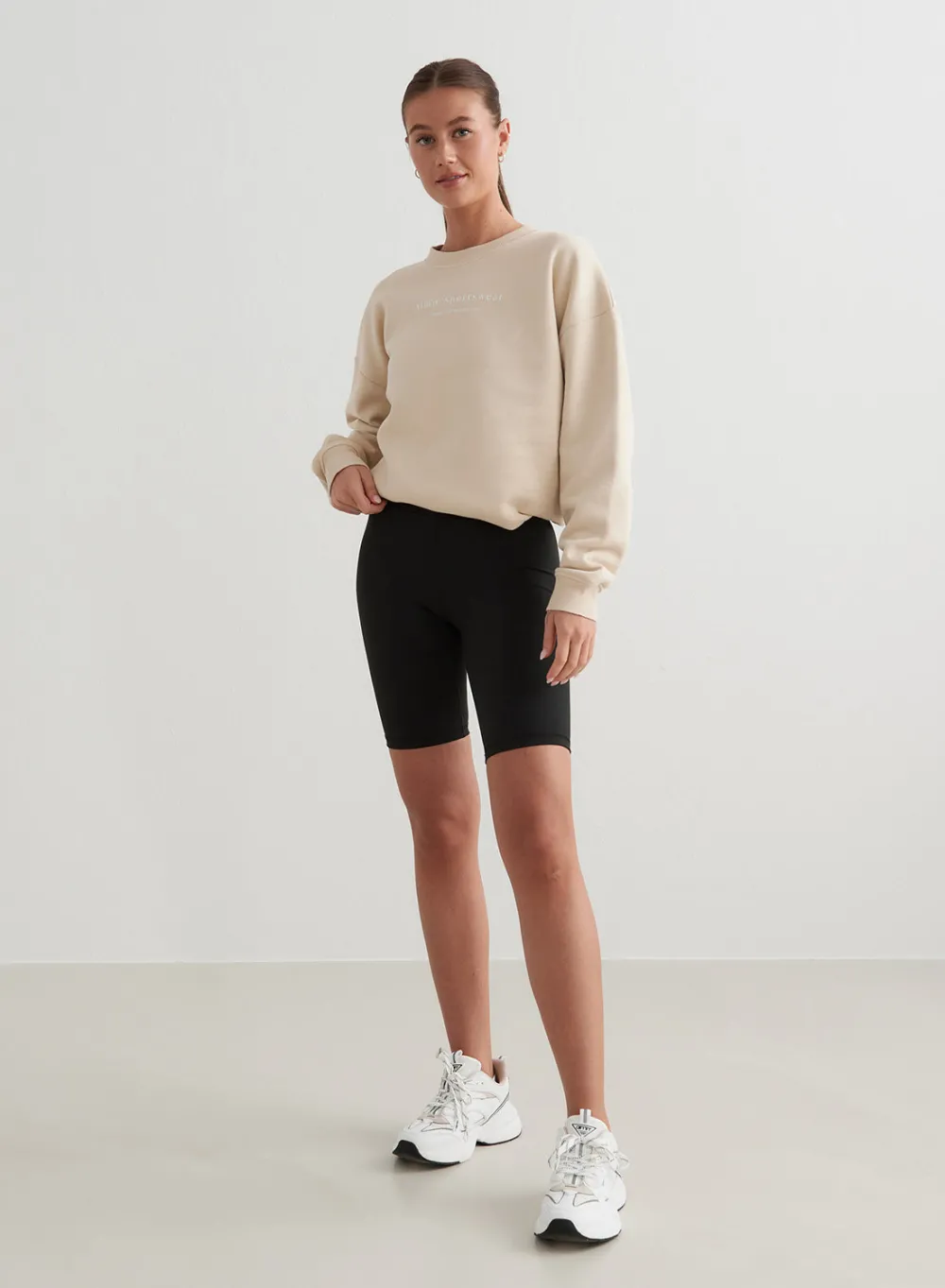 AIM’N Café Au Lait Serif Sweatshirt