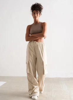 AIM’N Café Au Lait Windbreaker Parachute Pants