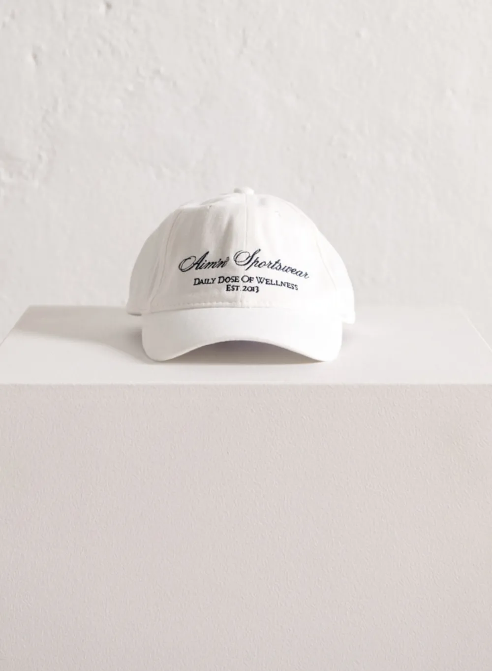 AIM’N Off White Heritage Cap