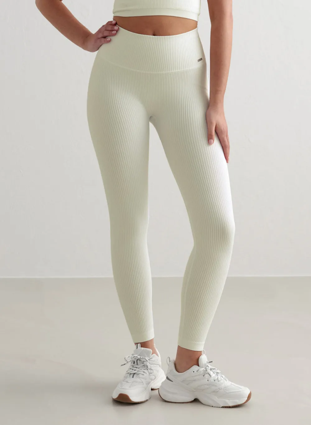 AIM’N Off-White Ribbed Seamless Tights