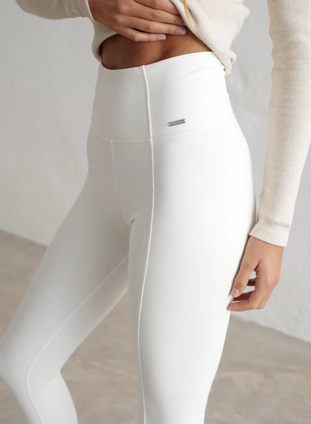 AIM’N Off-White Warming Pintuck Tights