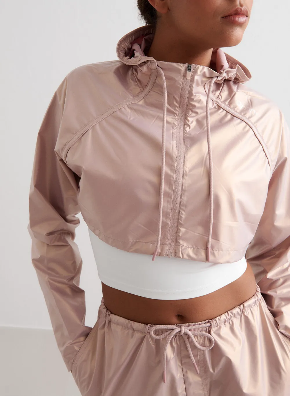 AIM’N Metallic Cropped Jacket