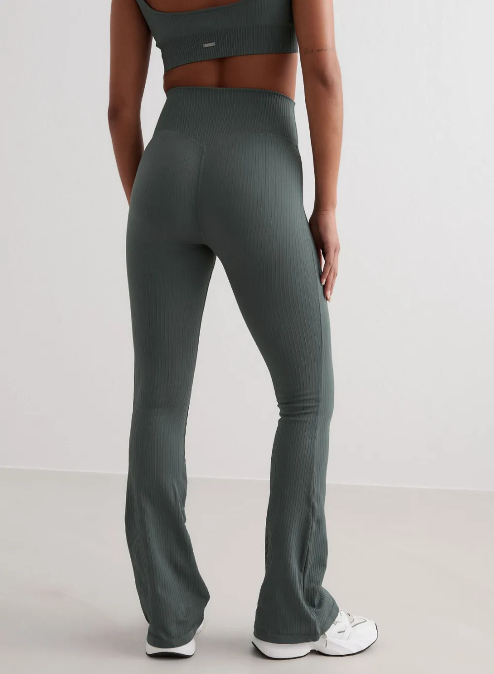 AIM’N Ribbed Seamless Flare Tights