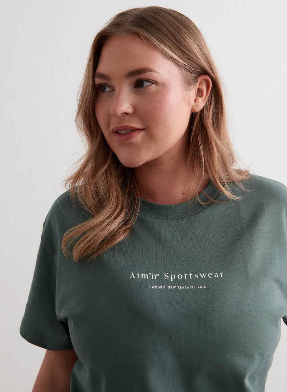 AIM’N Serif Boxy T-shirt