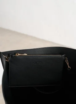 AIM’N The Perfect Tote Bag