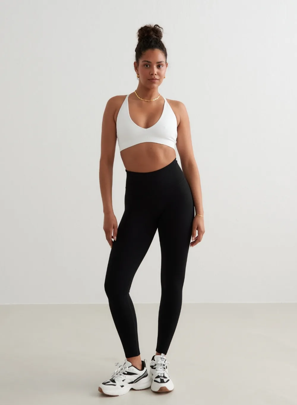 AIM’N Shape Seamless Cross Back Bra